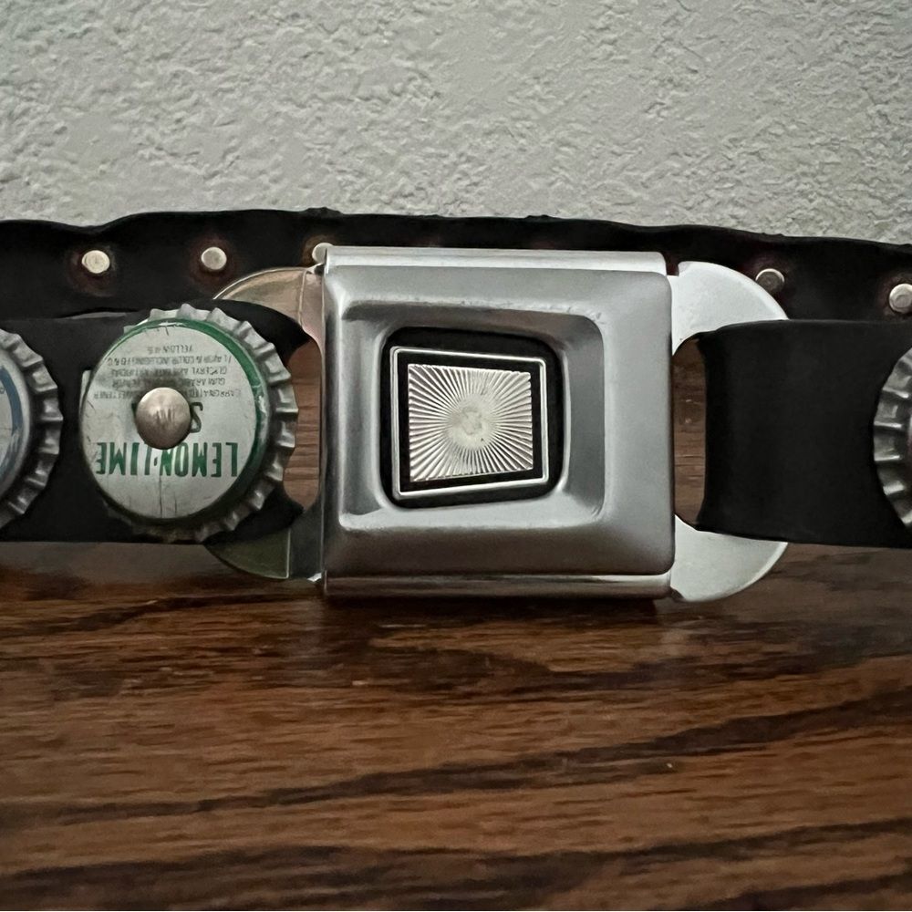 Vintage Pop Top Seatbelt Belt
